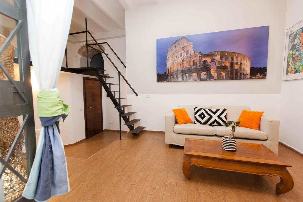 Apartamento Colosseo Accomodation *