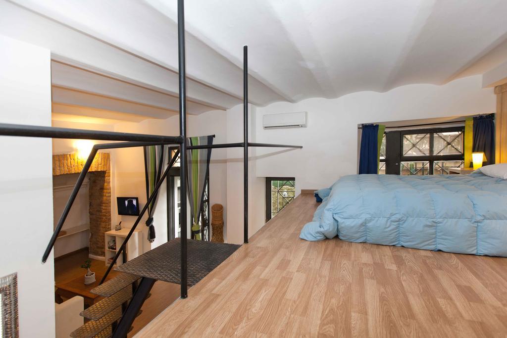 Apartamento Colosseo Accomodation *